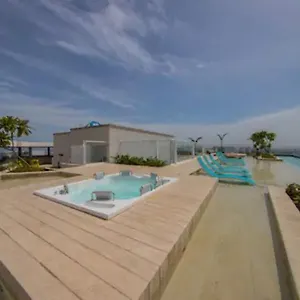 Martinique Cielo Mar Apartamento
