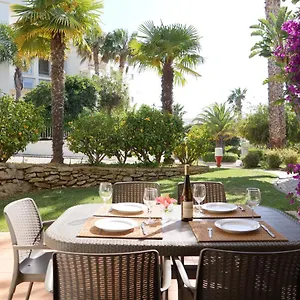 Spacious Near Porto De Mos Beach, Lagos. Apartment Lagos