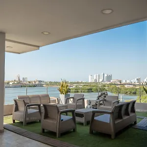 Apartment Con Balcon Cerca Al Centro, Cartagena