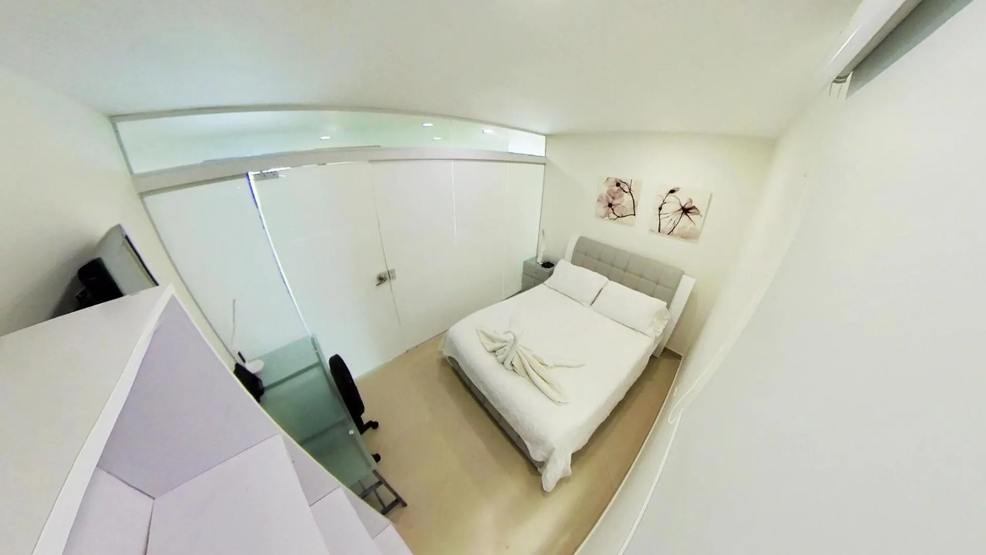 Ocean View Spacious Penthouses With Big Terraces And Over 318 Square Meters Cartagena Apartment